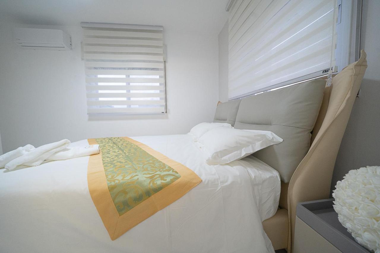 Presiada Heart Of Akko Apartment Exterior photo
